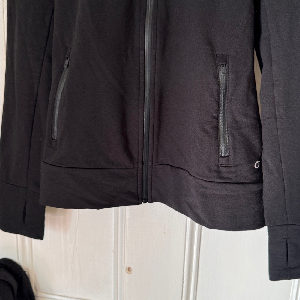 GapFit  Zip Hoodie - Picture 4 of 5